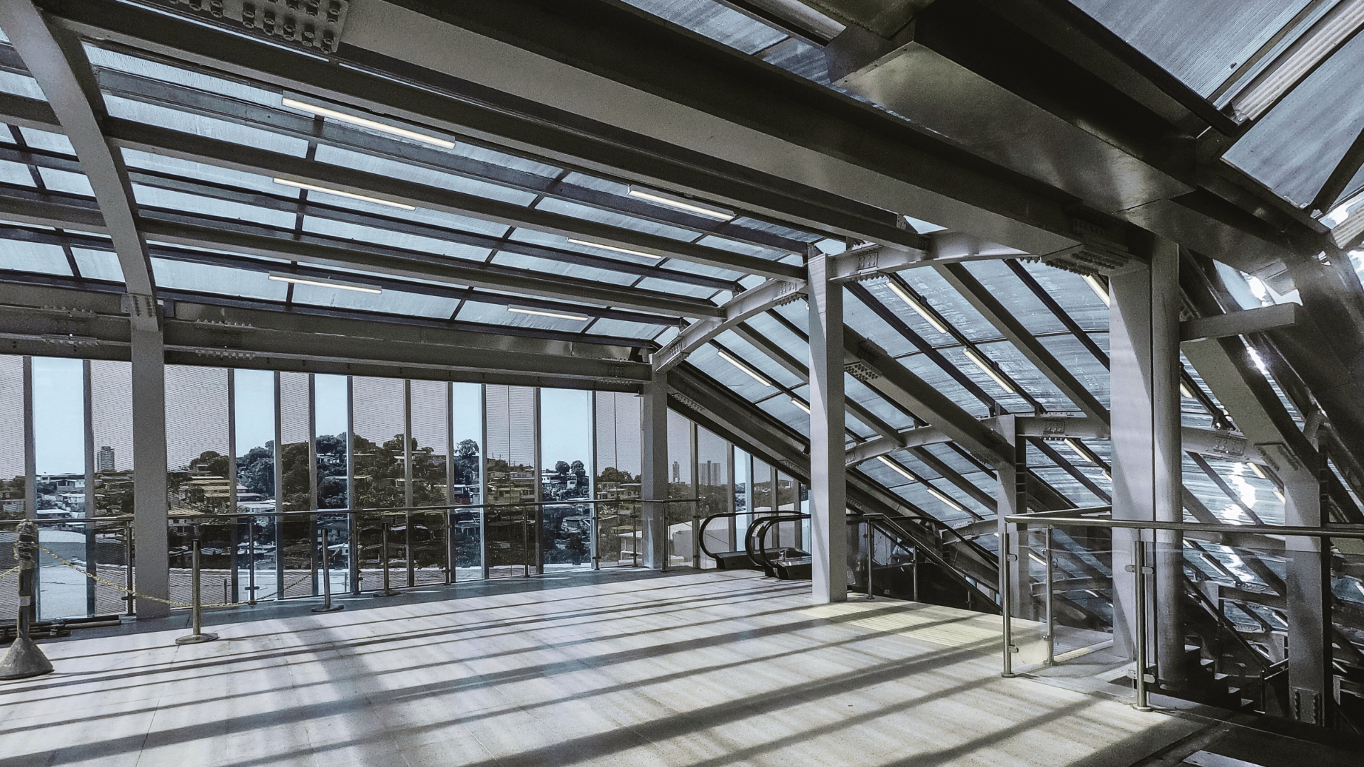 Unicube Steel builds exhibition and conference structures in the UAE.